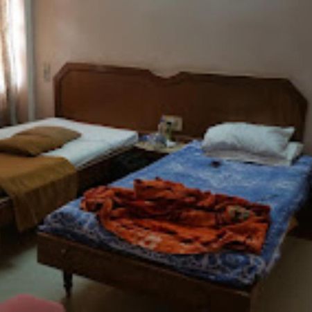 Hotel Blue Wheel,Bhubaneswar Buitenkant foto